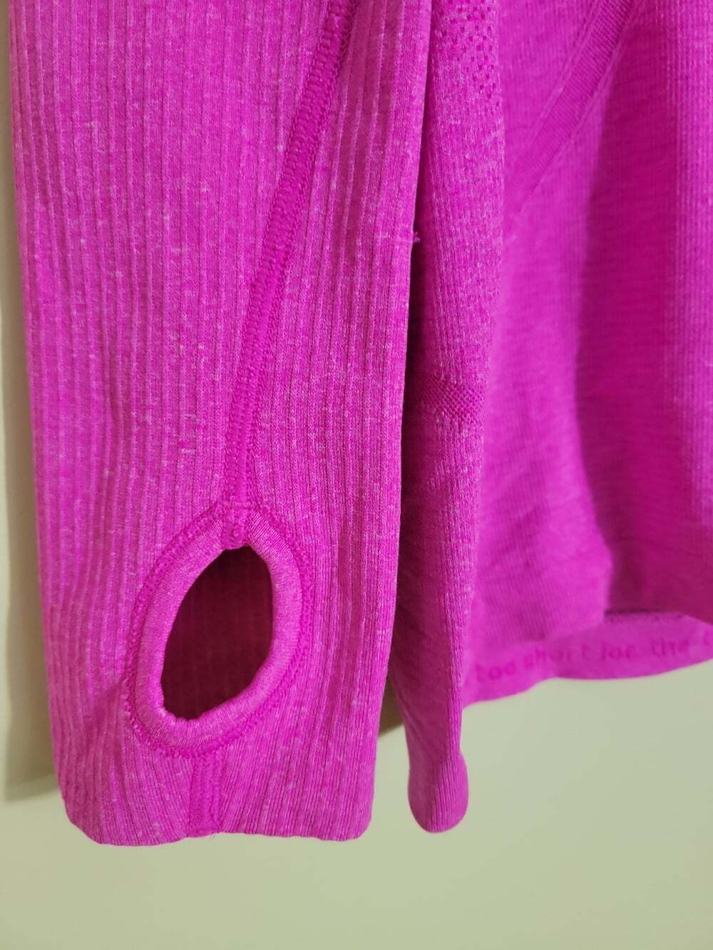 Lululemon Size 12 Swiftly Tech Long Sleeve Womens Pink Running Top Seamless Crew - Picture 2 of 5